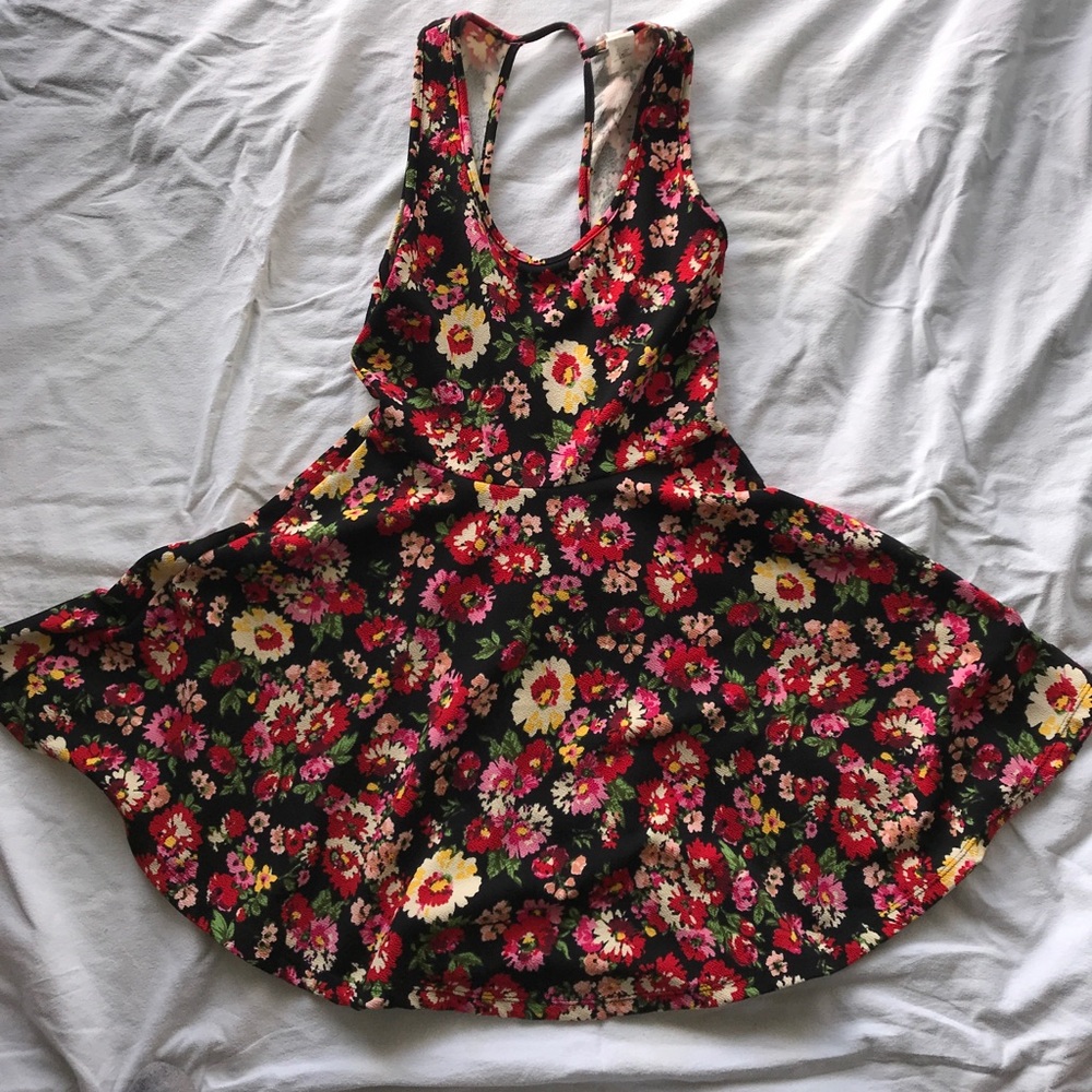 Flower pattern sun dress